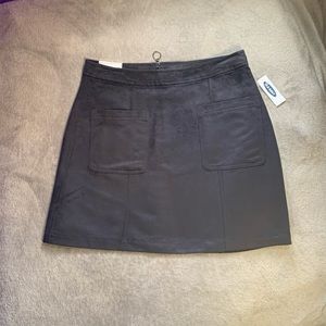 Old Navy Charcoal 2 Deep Pockets Mini Skirt Size 6